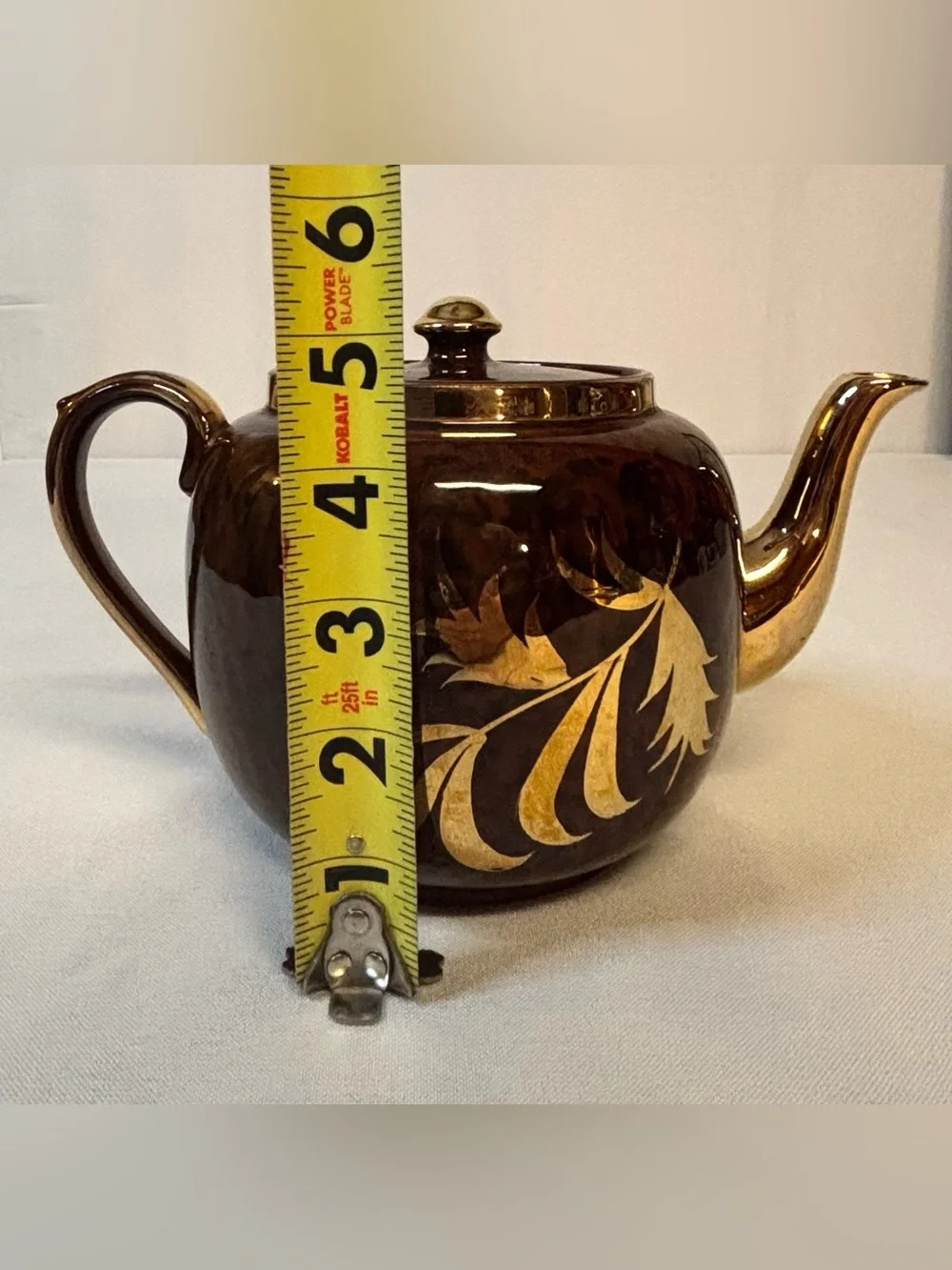Vintage Gibsons England Tortoiseshell Teapot T720 Gold Gilt Leaf Art Deco 5.5